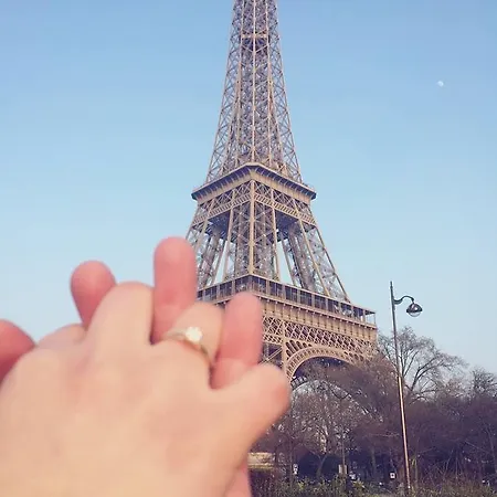 Apartment Eiffel Tower Champs De Mars *